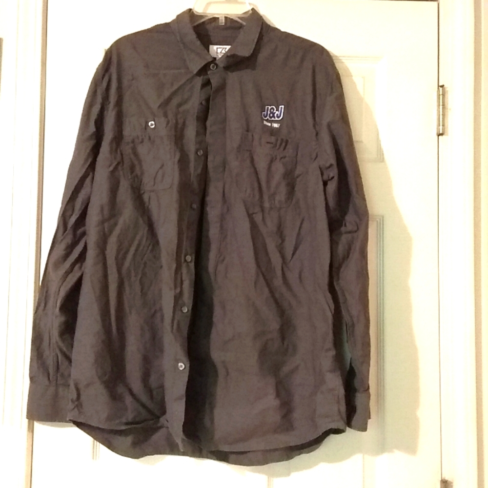 💫 Cutter and Buck Long Sleeve XL Button Down Shirt
